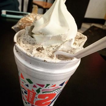 Hartzell's - Cookies 'n Cream Concrete - Ice Cream & Frozen Yogurt Near Me - Bloomington, Indiana