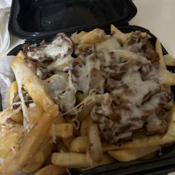 El Molino de Oro - Carne asada Fries - Mexican Near Me - Orange, California El Molino de Oro - Carne asada Fries - Mexican Near Me - Orange, California