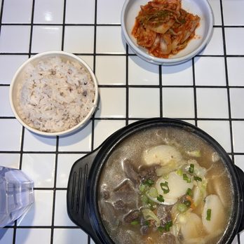 Koco Table - Bulgogi Ddookbaegi (Bulgogi Soup) - Korean Near Me - Evanston, Illinois