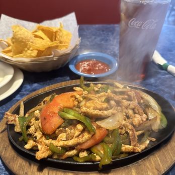 Aztecas Mexican Grill - Chicken fajitas - Mexican Near Me - Pell City, Alabama Aztecas Mexican Grill - Chicken fajitas - Mexican Near Me - Pell City, Alabama
