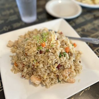 King Noodle House - 18. House Special Fried Rice - Chinese Near Me - Everett, Washington King Noodle House - 18. House Special Fried Rice - Chinese Near Me - Everett, Washington