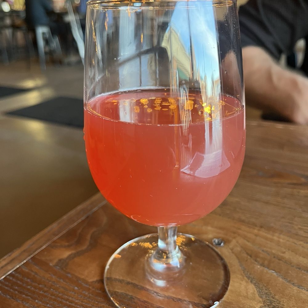 Trove Brewing - The Jingle - Sour featuring cranberry and ginger - Breweries Near Me - Burnsville, Minnesota Trove Brewing - The Jingle - Sour featuring cranberry and ginger - Breweries Near Me - Burnsville, Minnesota