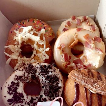 Sugar Donuts - Maple bacon, Oreo, cinnamon churros, strawberry sprinkle, and I forgot the other one. - Donuts Near Me - Charlotte, North Carolina Sugar Donuts - Maple bacon, Oreo, cinnamon churros, strawberry sprinkle, and I forgot the other one. - Donuts Near Me - Charlotte, North Carolina