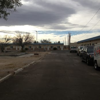 Deluxe Inn - Hotels Near Me - Fort Stockton, Texas