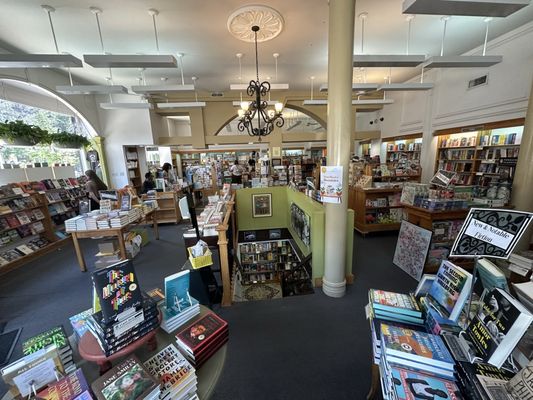 Left Bank Books by null