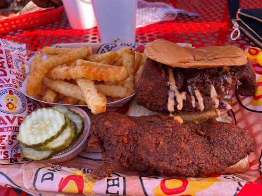 Dave’s Hot Chicken by null