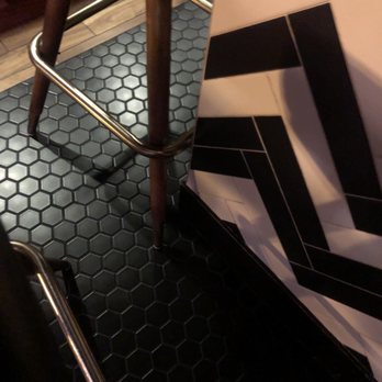Good Bar - Cocktail Bars Near Me - Seattle, Washington