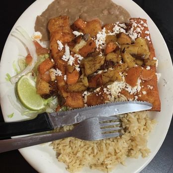 El Regio - Enchiladas Mexicanas - Restaurants Near Me - Dallas, Texas El Regio - Enchiladas Mexicanas - Restaurants Near Me - Dallas, Texas