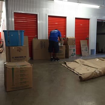 RC Mason Movers - Neat and tidy work space, all boxes labeled and items covered well! - Movers Near Me - Peabody, Massachusetts