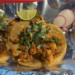 Spicy Pollo Taco (not that spicy dont be a weenie)