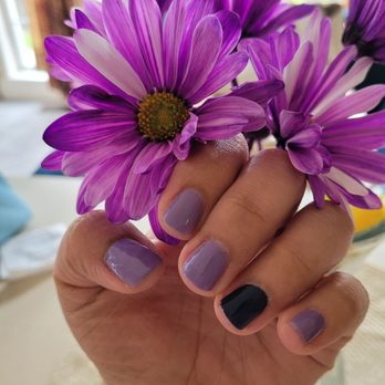 Oasis Nails & Day Spa - Nail Salons Near Me - Perkasie, Pennsylvania