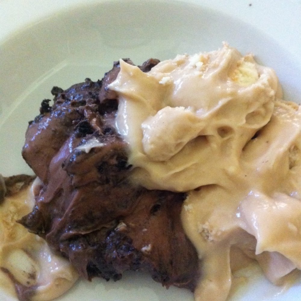 Pok-e-Jo's - Parmer - Banana and chocolate pudding. - Barbeque Near Me - Austin, Texas