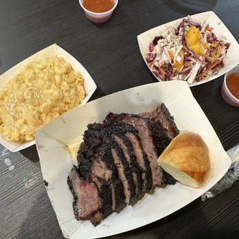 The Taste Smokers - Brisket dinner with gourmaq-n-cheese and slaw. - Barbeque Near Me - Bethlehem, Pennsylvania