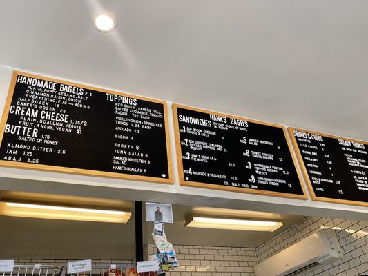 Hank's Bagels by null