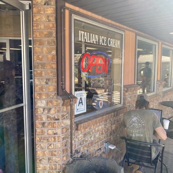 Moab Coffee Roasters - Seating - Coffee & Tea Near Me - Moab, Utah Moab Coffee Roasters - Seating - Coffee & Tea Near Me - Moab, Utah