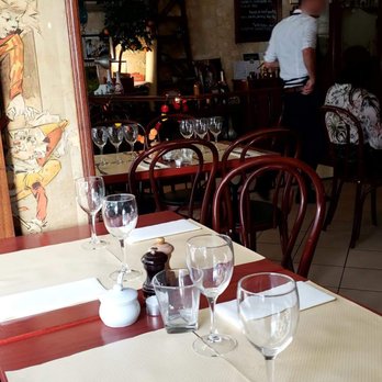 Le Mesturet - Bistros Near Me - Paris, 75 Le Mesturet - Bistros Near Me - Paris, 75