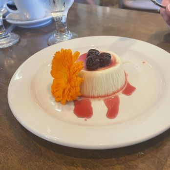 Incontro Ristorante - Amazing Panna Cotta! - Italian Near Me - Danville, California Incontro Ristorante - Amazing Panna Cotta! - Italian Near Me - Danville, California