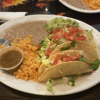 Tacos Tijuana Y Mariscos - Tacos plate - Mexican Near Me - Fresno, California Tacos Tijuana Y Mariscos - Tacos plate - Mexican Near Me - Fresno, California
