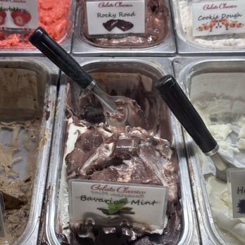 Icekrimski Cafe - Ice Cream & Frozen Yogurt Near Me - Davis, California Icekrimski Cafe - Ice Cream & Frozen Yogurt Near Me - Davis, California
