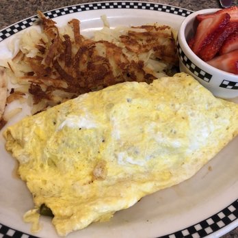 Vally Medlyn's - Omelette with added side of fruit - Diners Near Me - Danville, California Vally Medlyn's - Omelette with added side of fruit - Diners Near Me - Danville, California