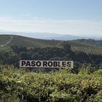 Croad Vineyards - Wineries Near Me - Paso Robles, California Croad Vineyards - Wineries Near Me - Paso Robles, California