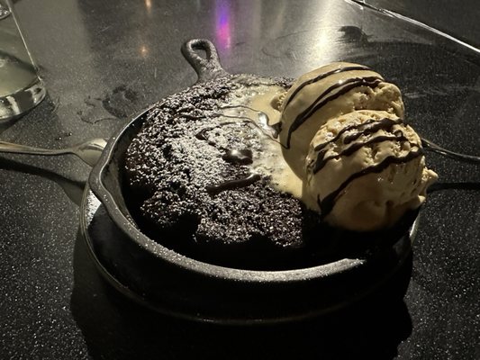 The Turn Club by null