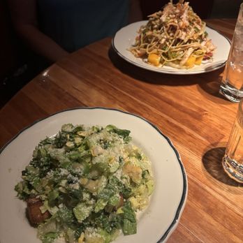 Houston's Restaurant - Caesar salad & Asian chicken salad - New American Near Me - Scottsdale, Arizona Houston's Restaurant - Caesar salad & Asian chicken salad - New American Near Me - Scottsdale, Arizona