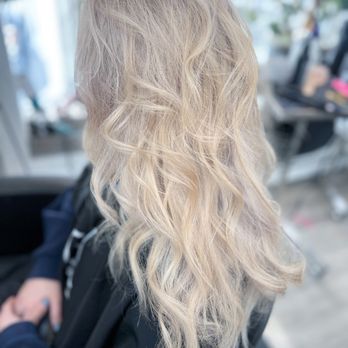 Salon Salon - Hair Salons Near Me - Stowe, Vermont Salon Salon - Hair Salons Near Me - Stowe, Vermont