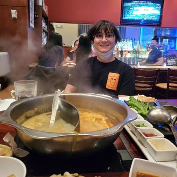 Q Restaurant - He's so cute - Chinese Near Me - Boston, Massachusetts Q Restaurant - He's so cute - Chinese Near Me - Boston, Massachusetts