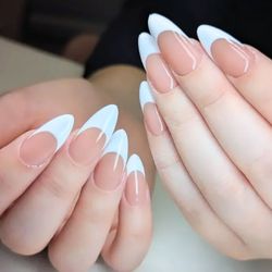 Elegant Nails Studio