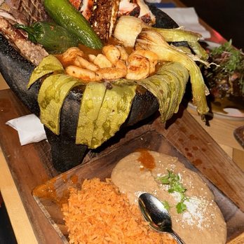 Estrella Cantina Lounge - Molcajete - Mexican Near Me - Riverside, California Estrella Cantina Lounge - Molcajete - Mexican Near Me - Riverside, California