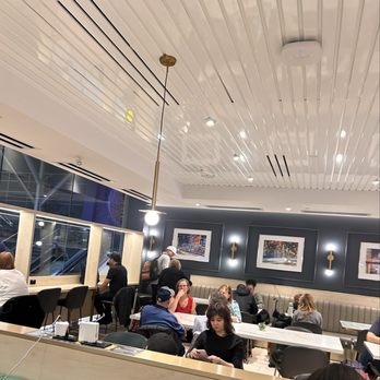 Plaza Premium Lounge - Airport Lounges Near Me - Richmond, British Columbia Plaza Premium Lounge - Airport Lounges Near Me - Richmond, British Columbia