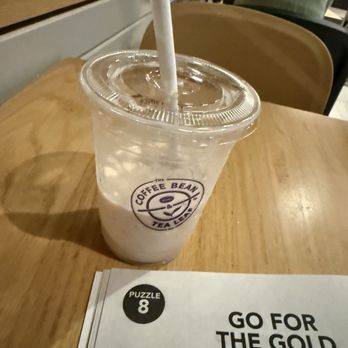 The Coffee Bean & Tea Leaf - Strawberry ice blended - Coffee & Tea Near Me - Santa Monica, California The Coffee Bean & Tea Leaf - Strawberry ice blended - Coffee & Tea Near Me - Santa Monica, California