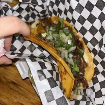 Taquitos El Jefe - Quesabirria - Food Trucks Near Me - San Antonio, Texas