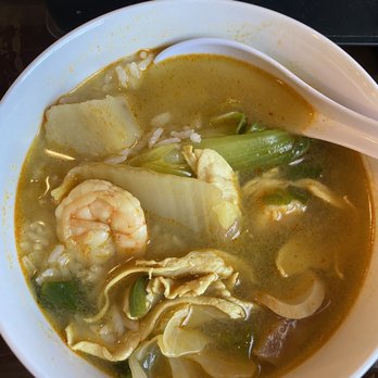 Zu Hot Pot - My bowl is served w shrimp, chicken, veggies. - Hot Pot Near Me - Albuquerque, New Mexico
