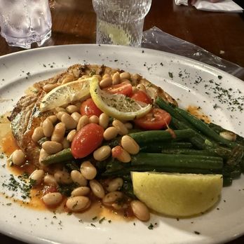 Carlo's Restaurant - Italian Near Me - Yonkers, New York