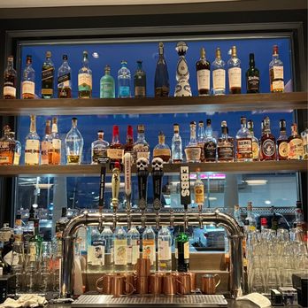 Hilltop Kitchen & Bar - Bar Area - Wine Bars Near Me - Syosset, New York Hilltop Kitchen & Bar - Bar Area - Wine Bars Near Me - Syosset, New York