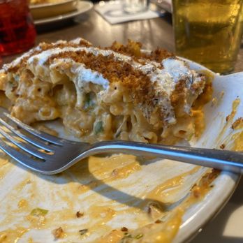 Homeroom Berkeley - Buffalo Chicken Mac - Comfort Food Near Me - Berkeley, California
