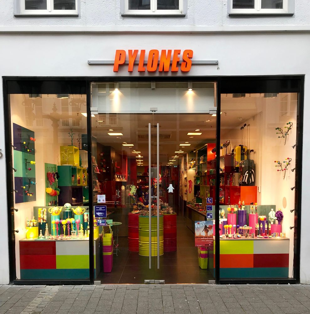 PYLONES Request Information Sternstr. 15, Bonn, NordrheinWestfalen