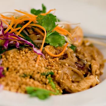Daisy Mint - Pad Thai - Thai Near Me - Pasadena, California
