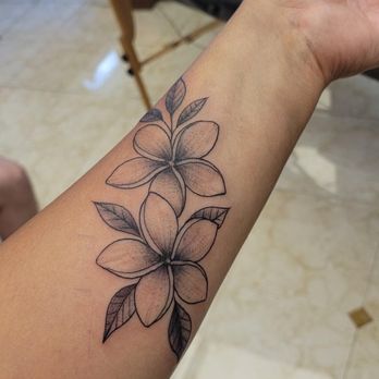 Farsyde Tattoo & Piercing - Tattoo Near Me - Lihue, Hawaii