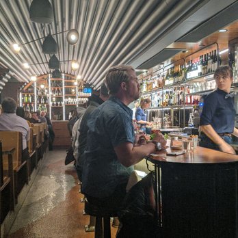 Aloette - Inside - French Near Me - Toronto, Ontario