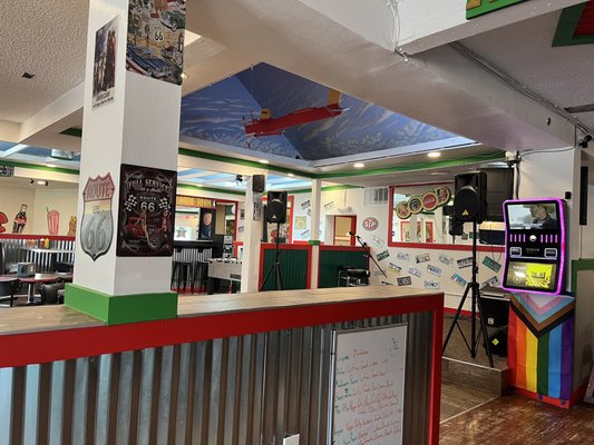 The Green Line Grill by null