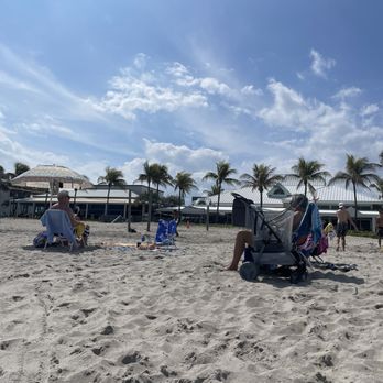 Deerfield Beach - Beaches Near Me - Deerfield Beach, Florida