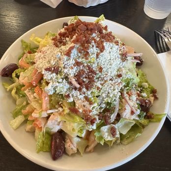Pompei - LG - Italian Chopped salad - Italian Near Me - Elmwood Park, Illinois Pompei - LG - Italian Chopped salad - Italian Near Me - Elmwood Park, Illinois
