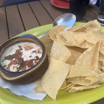 Birdie's Eastside - Queso - Bars Near Me - Dallas, Texas