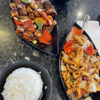 Pineapple Village - Asian Fusion Near Me - Gilroy, California