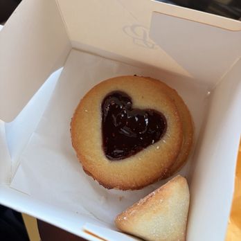 Porto's Bakery & Cafe - Cookie, Dulce de Leche Besito - Each - Bakeries Near Me - Burbank, California Porto's Bakery & Cafe - Cookie, Dulce de Leche Besito - Each - Bakeries Near Me - Burbank, California