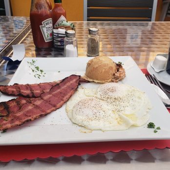 Cafe Laurent - French Near Me - Mar Vista, California