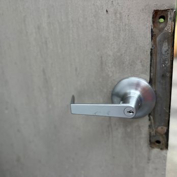 Be Secure Locksmith - Installing new outside entrance lock trim. - Keys & Locksmiths Near Me - Ocala, Florida Be Secure Locksmith - Installing new outside entrance lock trim. - Keys & Locksmiths Near Me - Ocala, Florida